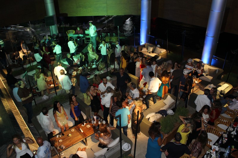 SkyLounge rooftop on Saturday Night